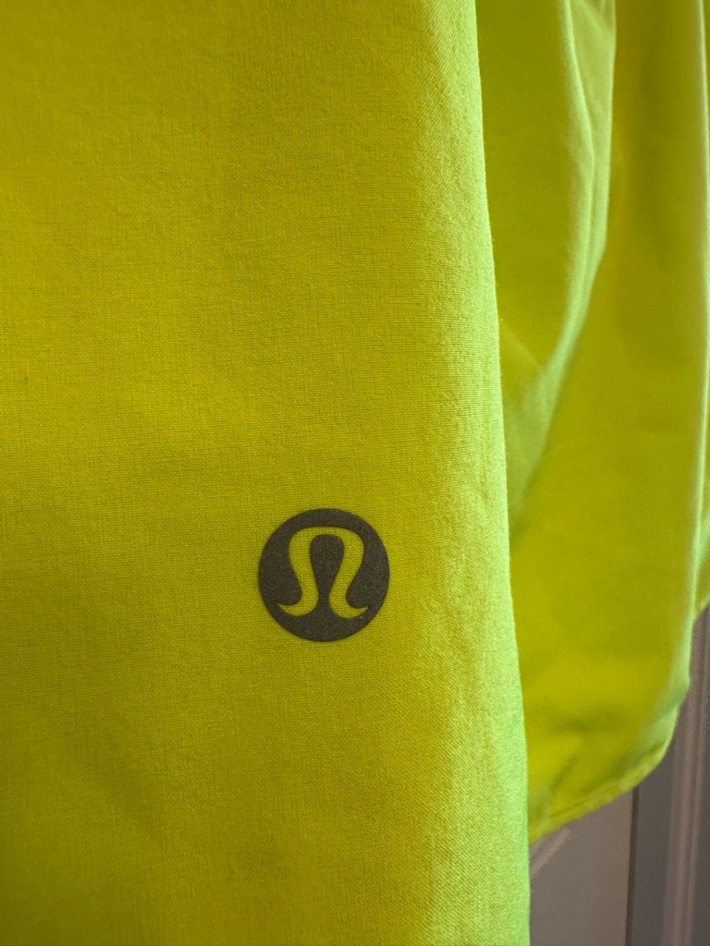 lululemon athletica Neon Yellow Women’s Performance Skort - Picture 5 of 6